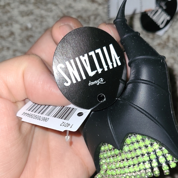 Disney Villains Black and Green Headpiece - Picture 4 of 5